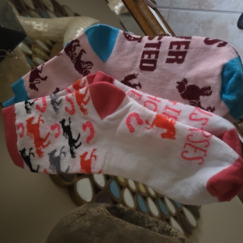 2 Pr Horse pattern Equestrian socks Bundle for the fashionable horse enthusiast